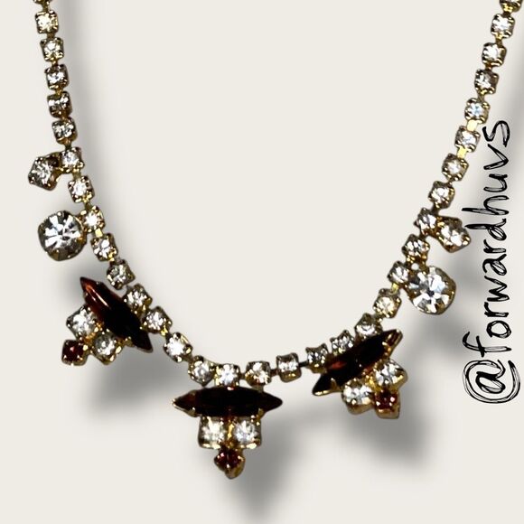 Vintage Rhinestone Statement Necklace – Foldover Clasp – Mid-Century Glam - Picture 3 of 7